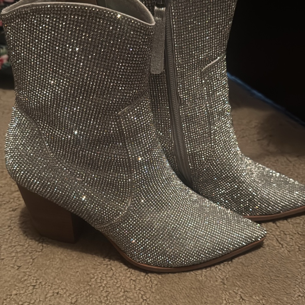 Steve Madden Silver Ankle Booties with Sparkle and Pointed Toe